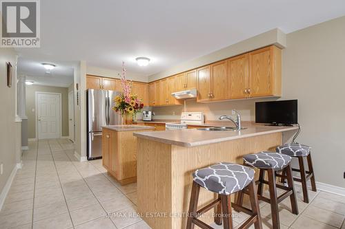 1045 Knotty Pine Grove, Mississauga, ON - Indoor Photo Showing Kitchen With Double Sink