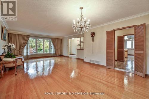 29 Longfield Rd, Toronto, ON - Indoor Photo Showing Other Room