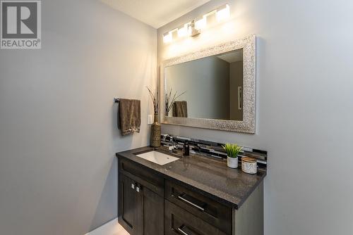 2451 Grafton Place, Prince George, BC - Indoor Photo Showing Bathroom