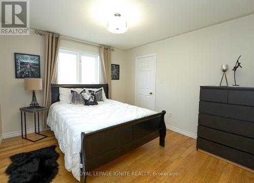 51 Harkness Dr, Whitby, ON - Indoor Photo Showing Bedroom