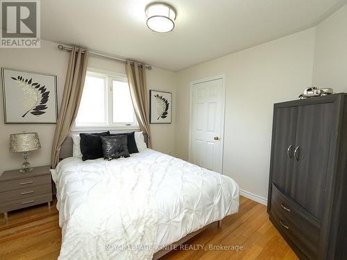51 Harkness Dr, Whitby, ON - Indoor Photo Showing Bedroom