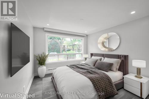 193 Scarboro Crescent, Toronto, ON - Indoor Photo Showing Bedroom
