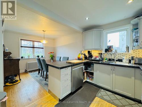 1173 Broadview Ave, Toronto, ON - Indoor Photo Showing Kitchen