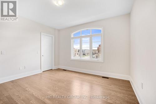 24 Solar St, Richmond Hill, ON - Indoor Photo Showing Other Room