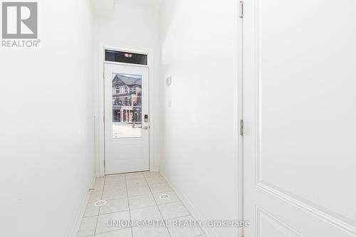 15 Saigen Lane, Markham, ON - Indoor Photo Showing Other Room