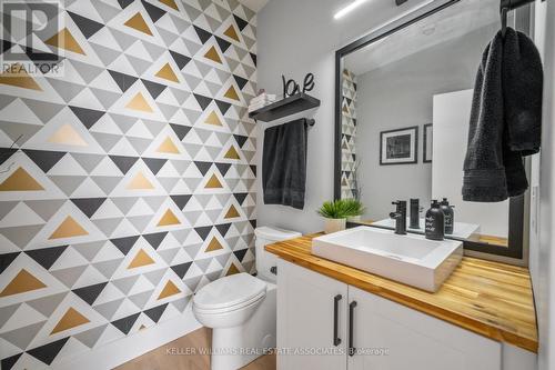 61 Sandy Coast Cres, Wasaga Beach, ON - Indoor Photo Showing Bathroom