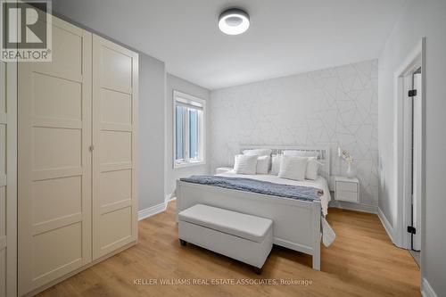 61 Sandy Coast Cres, Wasaga Beach, ON - Indoor Photo Showing Bedroom