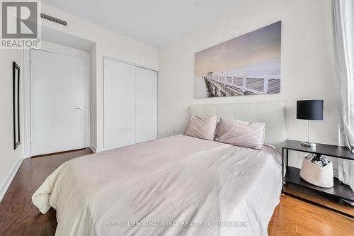 3306 - 33 Charles Street E, Toronto, ON - Indoor Photo Showing Bedroom