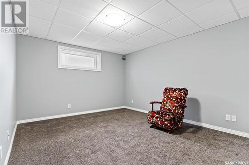 106 Park Street, Grand Coulee, SK - Indoor Photo Showing Other Room