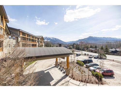 307 - 1500 Mcdonald Avenue, Fernie, BC - Outdoor With View