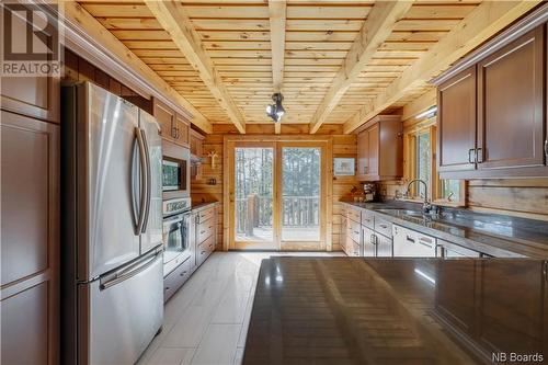 1050 Seawood Lane, Saint John, NB - Indoor Photo Showing Kitchen
