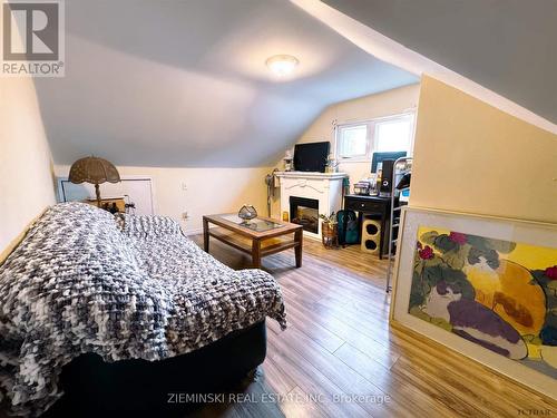 1701 Haileybury Crescent, Timmins (East), ON - Indoor Photo Showing Bedroom