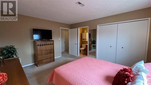11 1391 98Th Street, North Battleford, SK - Indoor Photo Showing Bedroom