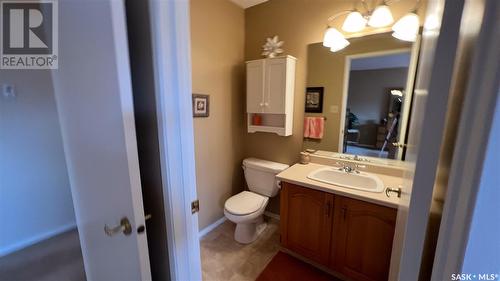 11 1391 98Th Street, North Battleford, SK - Indoor Photo Showing Bathroom