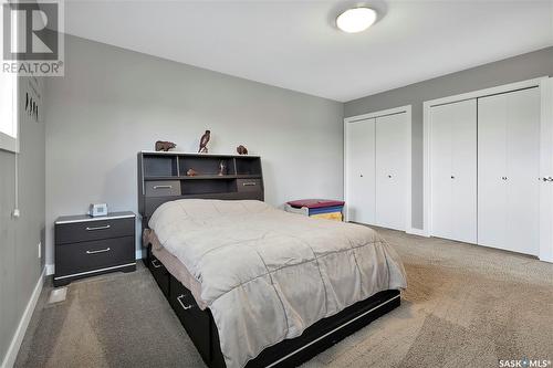 45 Crescent Drive, Avonlea, SK - Indoor Photo Showing Bedroom