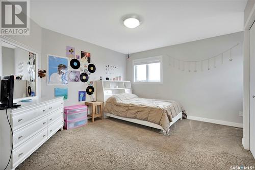 45 Crescent Drive, Avonlea, SK - Indoor Photo Showing Bedroom