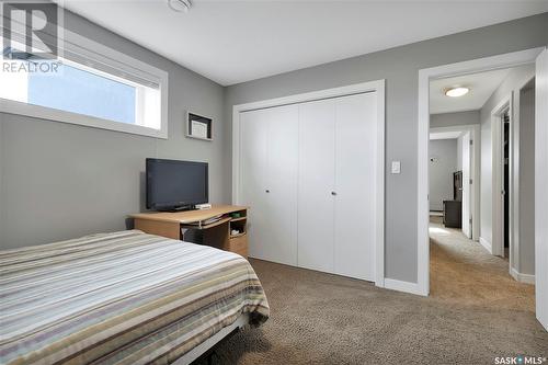 45 Crescent Drive, Avonlea, SK - Indoor Photo Showing Bedroom