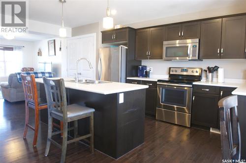 338 Eaton Lane, Saskatoon, SK - Indoor Photo Showing Kitchen With Double Sink With Upgraded Kitchen