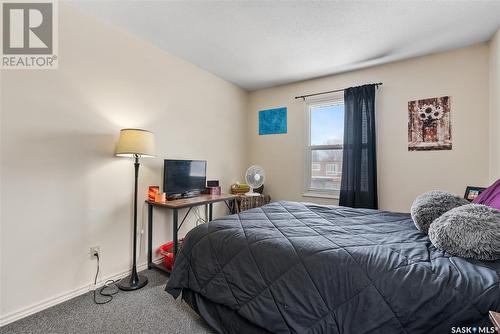 2409 - 2411 Richardson Road, Saskatoon, SK - Indoor Photo Showing Bedroom