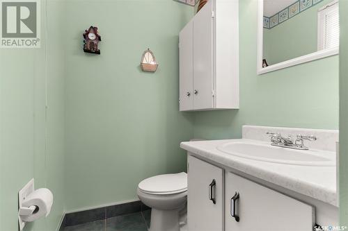 38 Joyce Crescent, Regina, SK - Indoor Photo Showing Bathroom