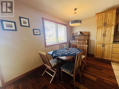 1390 N Twelfth Avenue, Williams Lake, BC - Indoor Photo Showing Dining Room