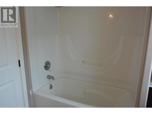 337 Callanan Street, Quesnel, BC - Indoor Photo Showing Bathroom