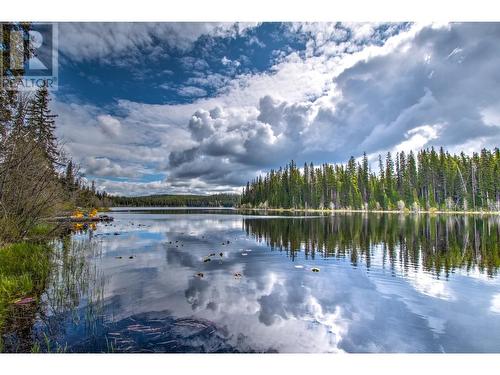 10250 Dee Lake Road Unit# 27 Lot# 27, Lake Country, BC - Outdoor With Body Of Water With View