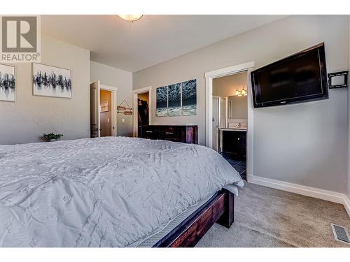 105 Blackcomb Court, Vernon, BC - Indoor Photo Showing Bedroom