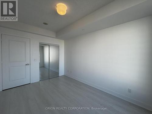 1007 - 68 Merton Street, Toronto (Mount Pleasant West), ON - Indoor Photo Showing Laundry Room