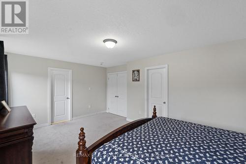 88 Bramsey St, Georgina, ON - Indoor Photo Showing Bedroom