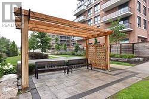 #512 -11611 Yonge St, Richmond Hill, ON - Outdoor