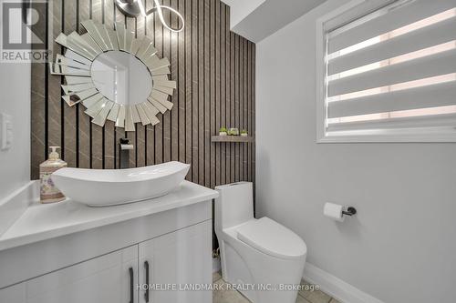 54 Earlsbridge Blvd, Brampton, ON - Indoor Photo Showing Bathroom
