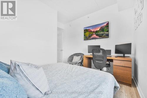 #201 -620 Sauve St, Milton, ON - Indoor Photo Showing Bedroom
