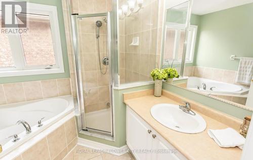 26 Calderstone Rd, Brampton, ON - Indoor Photo Showing Bathroom