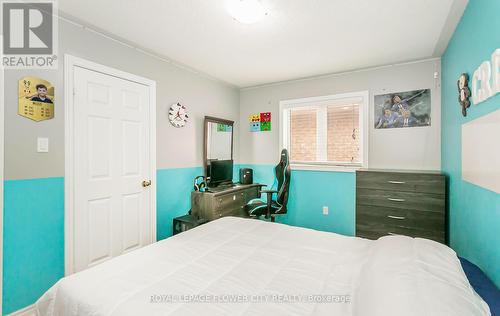 26 Calderstone Rd, Brampton, ON - Indoor Photo Showing Bedroom