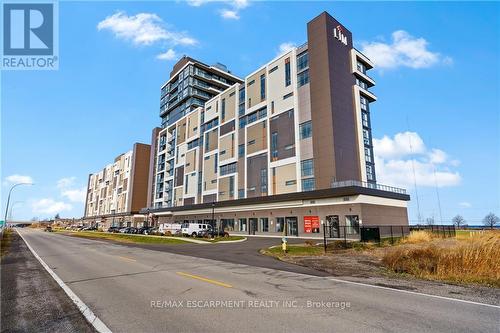 508 - 550 North Service Road, Grimsby, ON - Outdoor With Facade