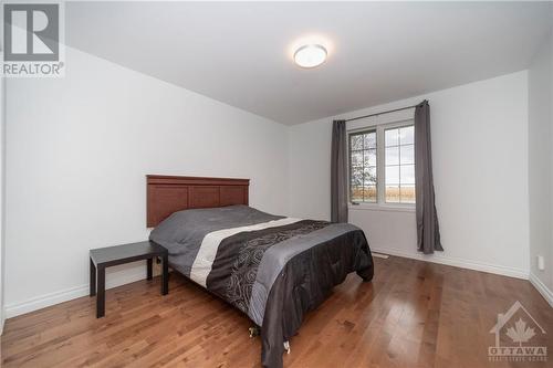 4104 Brinston Road, Brinston, ON - Indoor Photo Showing Bedroom