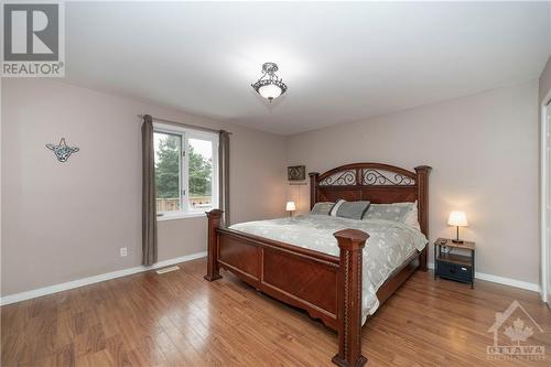 4104 Brinston Road, Brinston, ON - Indoor Photo Showing Bedroom