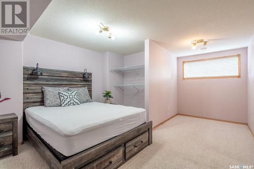 D 9 Angus Road, Regina, SK - Indoor Photo Showing Bedroom