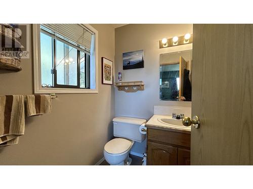 4894 Kemmi Crescent, 108 Mile Ranch, BC - Indoor Photo Showing Bathroom