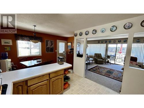 4894 Kemmi Crescent, 108 Mile Ranch, BC - Indoor