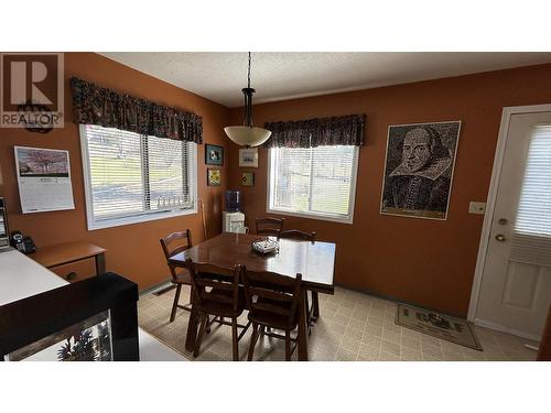 4894 Kemmi Crescent, 108 Mile Ranch, BC - Indoor Photo Showing Dining Room