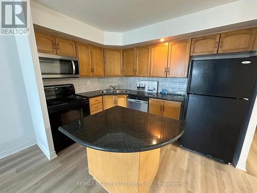 436 - 250 Wellington Street W, Toronto, ON - Indoor Photo Showing Kitchen With Double Sink