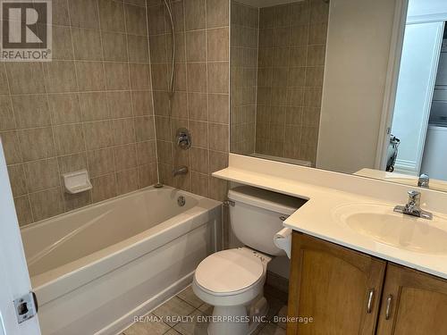 436 - 250 Wellington Street W, Toronto, ON - Indoor Photo Showing Bathroom