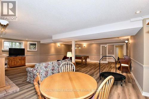 10 Olde Forest Lane, Kawartha Lakes, ON - Indoor Photo Showing Dining Room