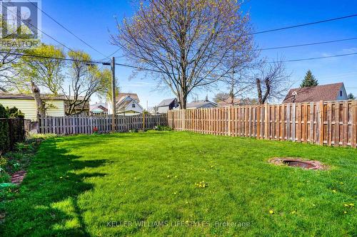 33 Wilson Ave S, Chatham-Kent, ON - Outdoor