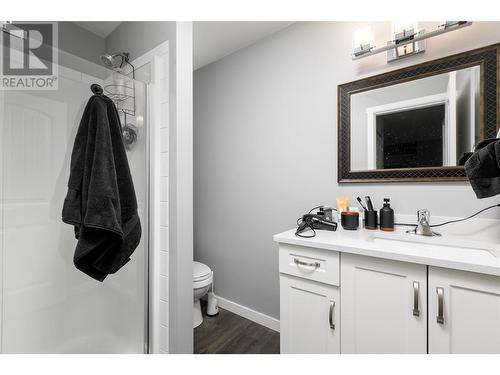 3180 De Montreuil Court Unit# 405, Kelowna, BC - Indoor Photo Showing Bathroom