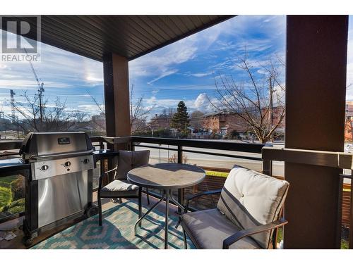 654 Cook Road Unit# 208, Kelowna, BC - Outdoor With Exterior