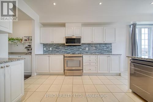 51 Fred Young Dr, Toronto, ON - Indoor Photo Showing Kitchen