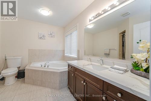 446 Mcjannett Ave, Milton, ON - Indoor Photo Showing Bathroom